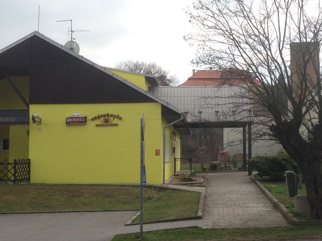 Penzion Krasny Dvur Dış mekan fotoğraf