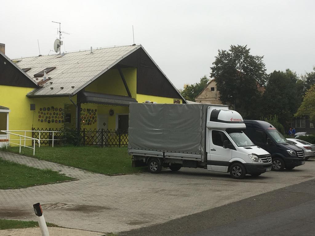 Penzion Krasny Dvur Dış mekan fotoğraf