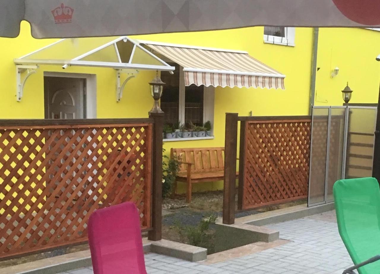 Penzion Krasny Dvur Dış mekan fotoğraf